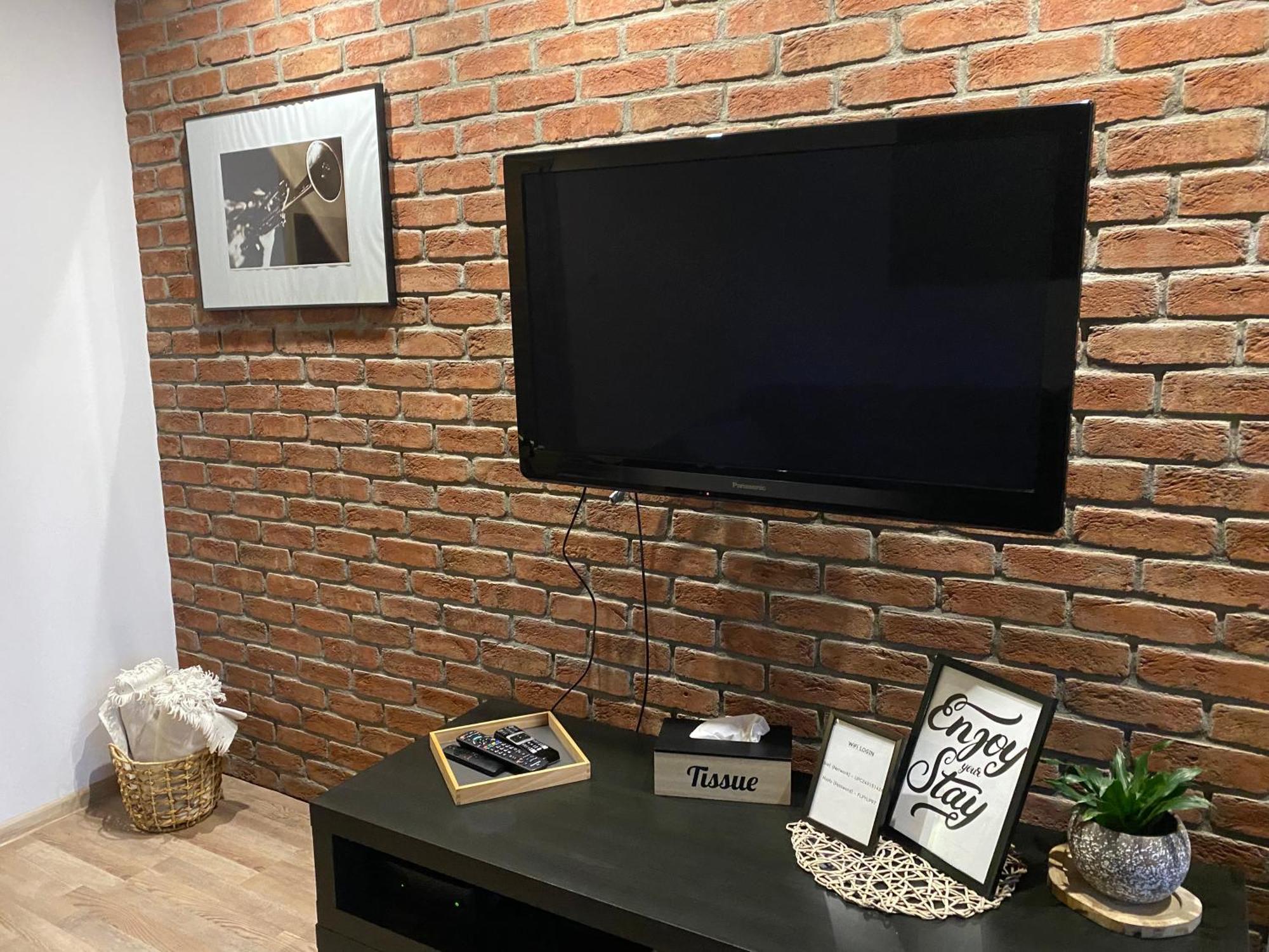 Dyrekcyjna Apartment Wroclaw Ngoại thất bức ảnh